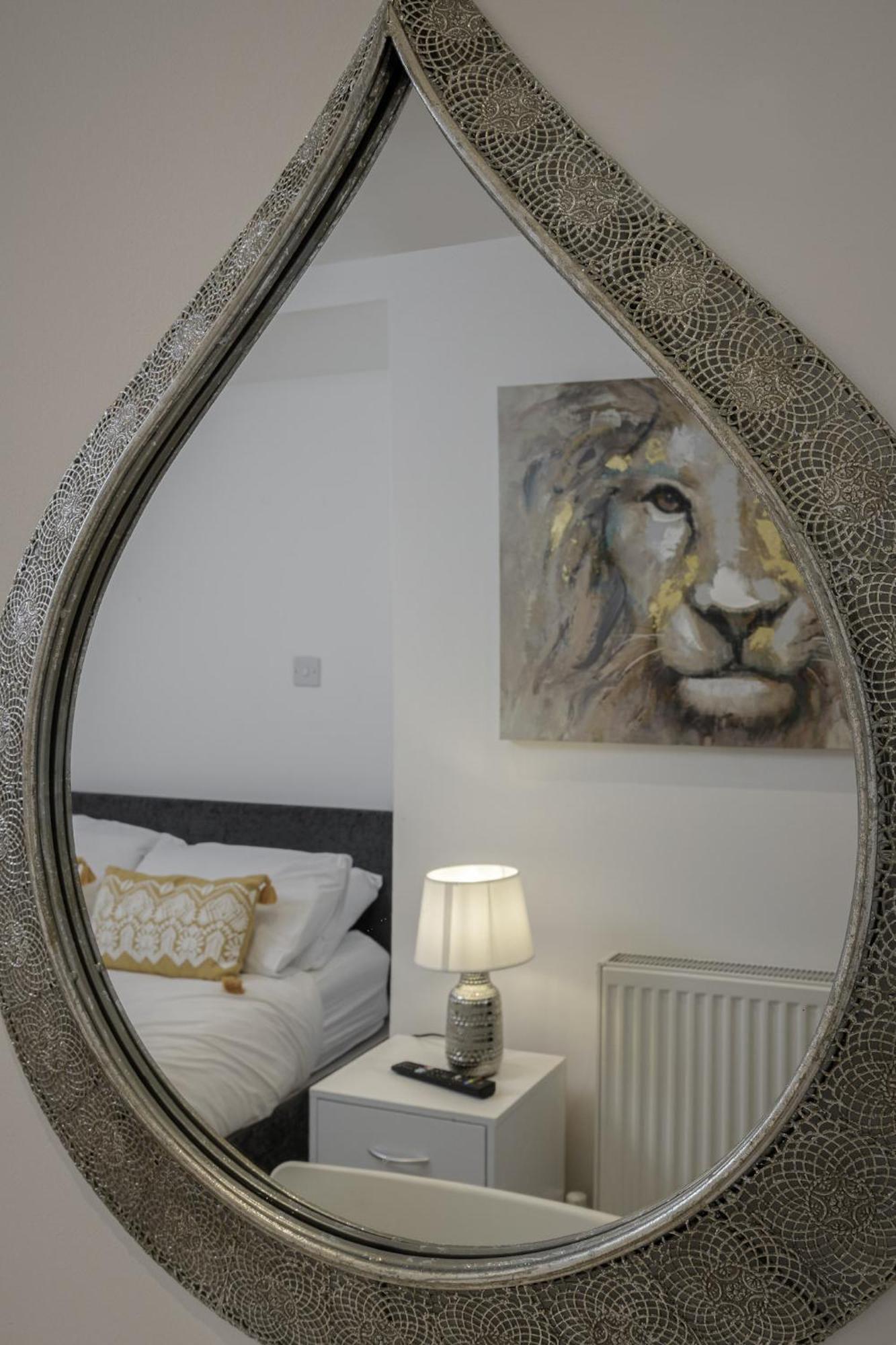 Abode - 20 Bairstow Street Блэкпул